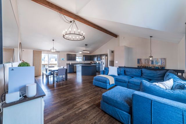 6552 Indian Trail, Schererville, IN 46375