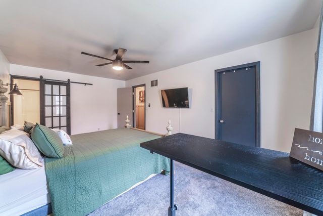 6552 Indian Trail, Schererville, IN 46375