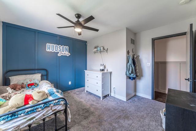 6552 Indian Trail, Schererville, IN 46375