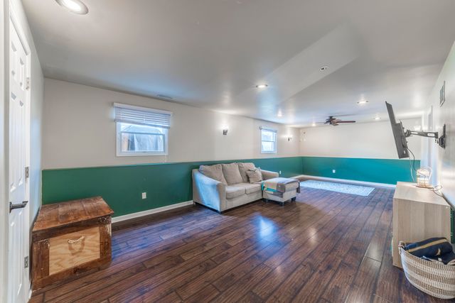 6552 Indian Trail, Schererville, IN 46375