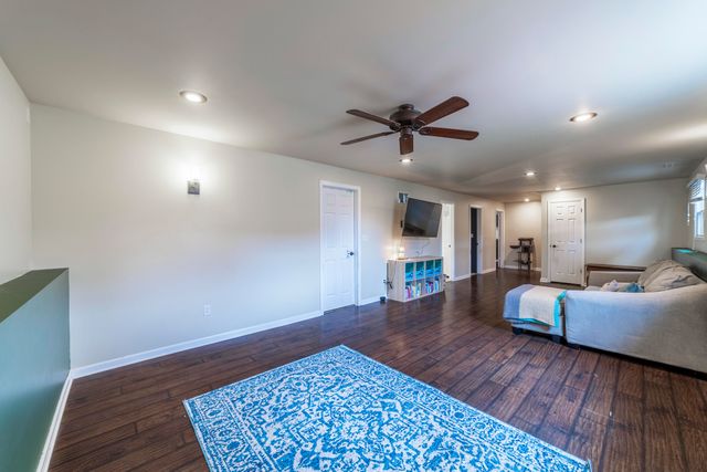 6552 Indian Trail, Schererville, IN 46375