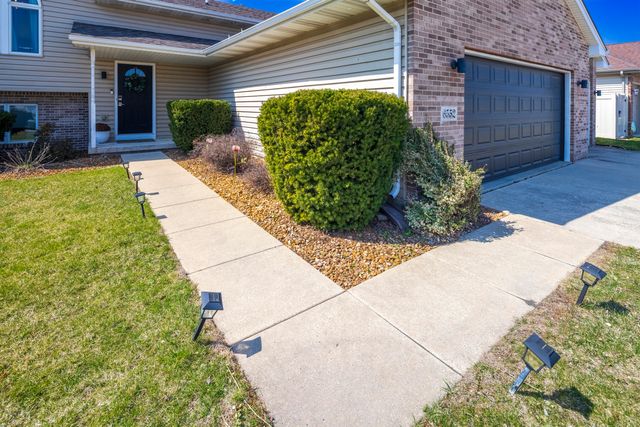 6552 Indian Trail, Schererville, IN 46375