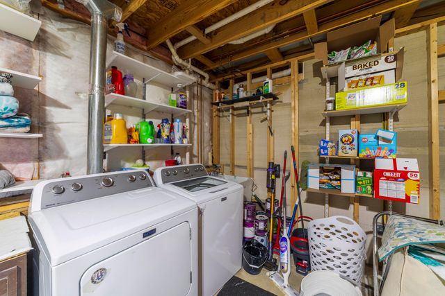 6552 Indian Trail, Schererville, IN 46375