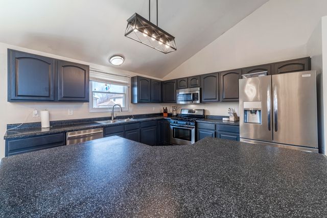 6552 Indian Trail, Schererville, IN 46375