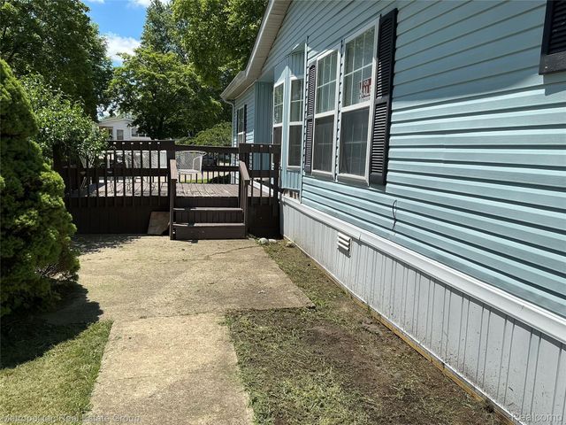 49582 Main Drive, Plymouth Charter Township, MI 48170