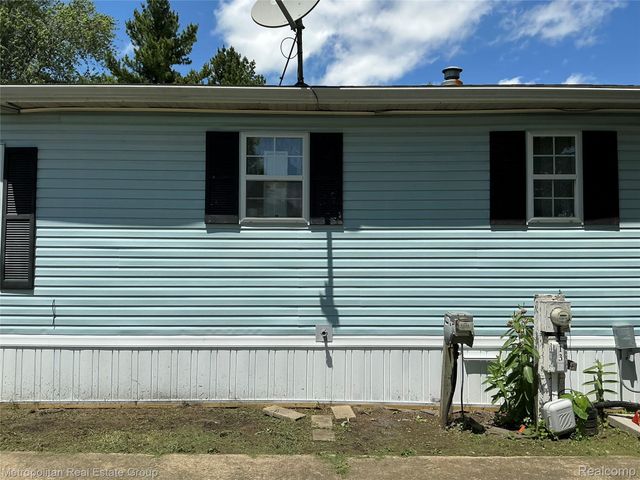 49582 Main Drive, Plymouth Charter Township, MI 48170