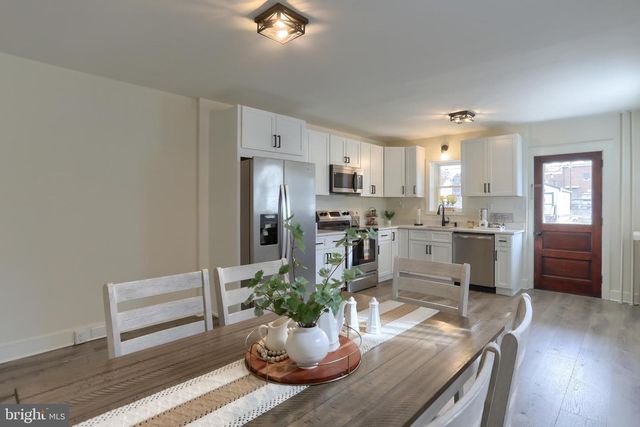 40 S WHITE OAK ST, Annville, PA 17003