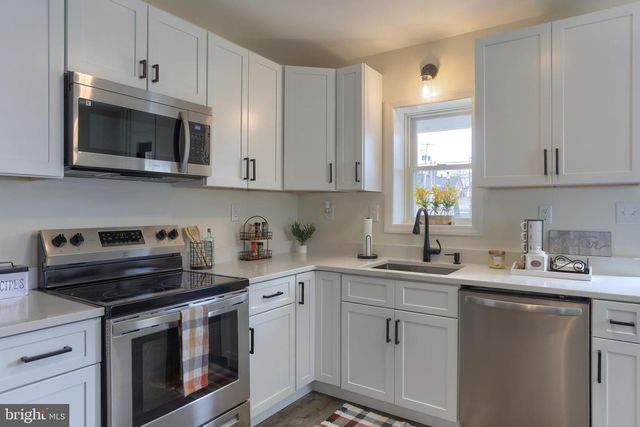 40 S WHITE OAK ST, Annville, PA 17003