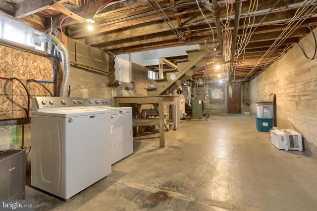 40 S WHITE OAK ST, Annville, PA 17003