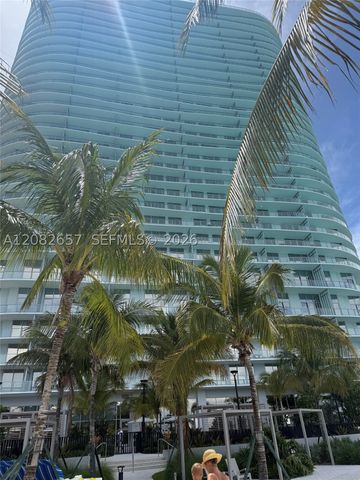 2411 Laguna Circle 2703, North Miami, FL 33181