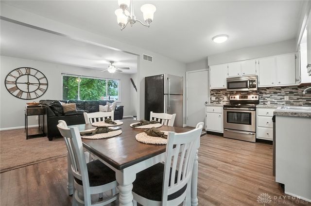 3868 Lujon Drive, Beavercreek, OH 45431