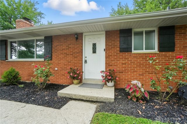 3868 Lujon Drive, Beavercreek, OH 45431