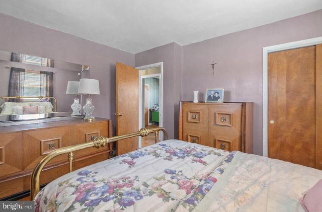 250 E WILLIAMS AVE, Barrington, NJ 08007