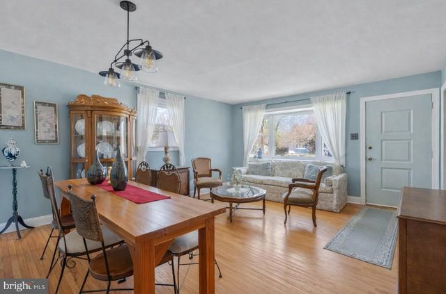 250 E WILLIAMS AVE, Barrington, NJ 08007