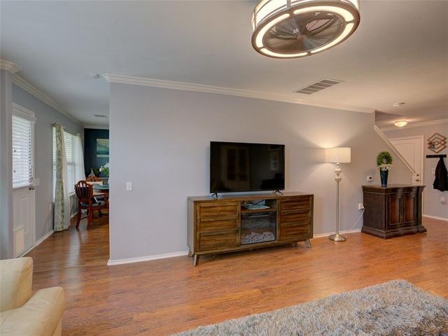 7221 Crestone RD, Austin, TX 78744