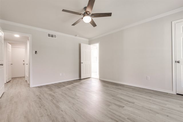 2013 Toulon Lane, Carrollton, TX 75007
