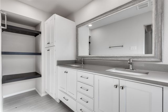 2013 Toulon Lane, Carrollton, TX 75007