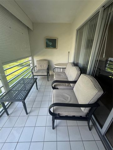 4401 Martinique Ct B2, Coconut Creek, FL 33066