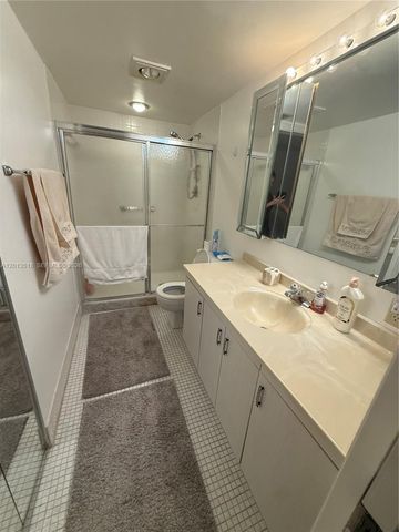 4401 Martinique Ct B2, Coconut Creek, FL 33066