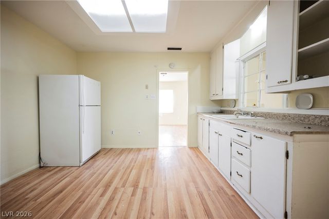 203 North 13th Street, Las Vegas, NV 89101