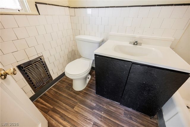 203 North 13th Street, Las Vegas, NV 89101