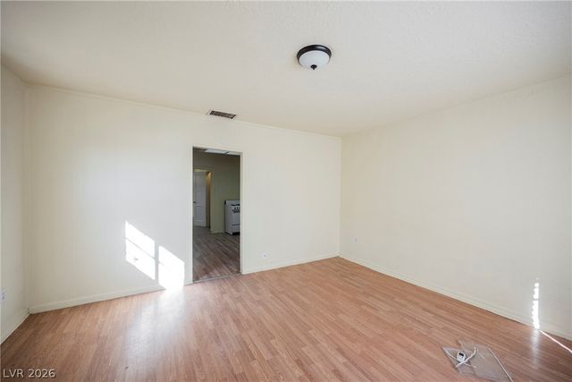 203 North 13th Street, Las Vegas, NV 89101