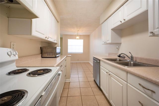 930 Mandarin Isle, Fort Lauderdale, FL 33315