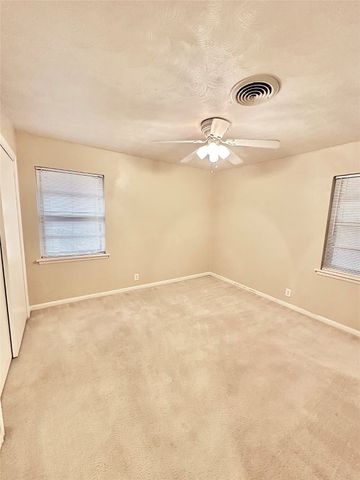 1008 Sierra Drive, Denton, TX 76209