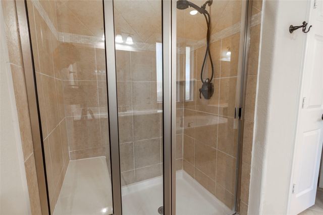 2931 Bandera, Grand Prairie, TX 75054