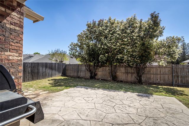 2931 Bandera, Grand Prairie, TX 75054