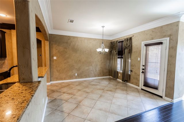 2931 Bandera, Grand Prairie, TX 75054