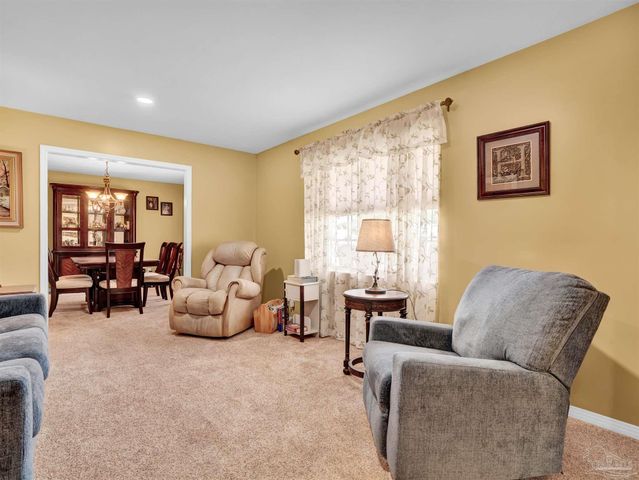 8303 Lyric Dr, Pensacola, FL 32514