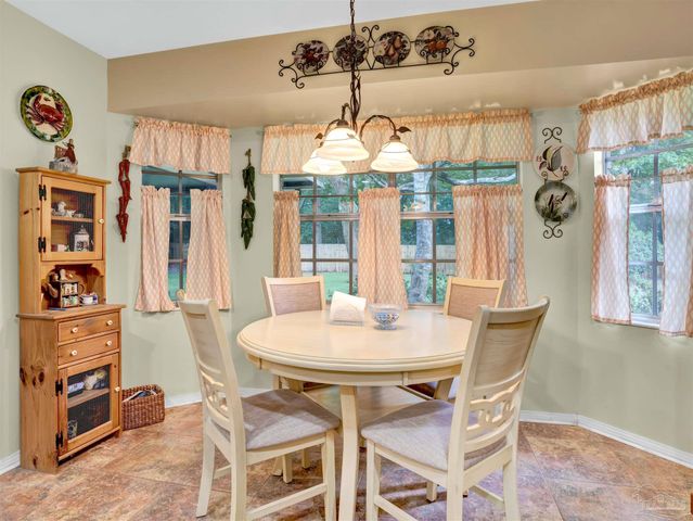 8303 Lyric Dr, Pensacola, FL 32514