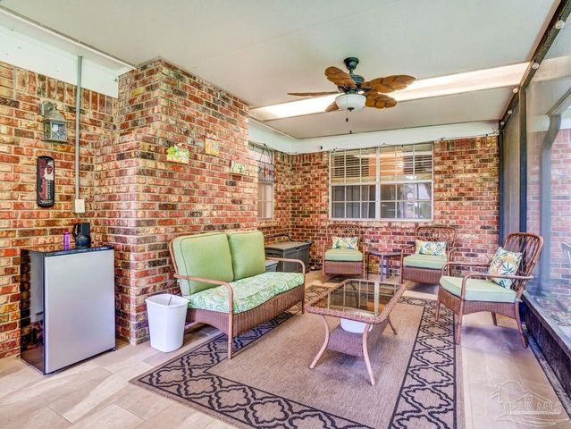 8303 Lyric Dr, Pensacola, FL 32514