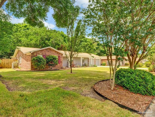 8303 Lyric Dr, Pensacola, FL 32514