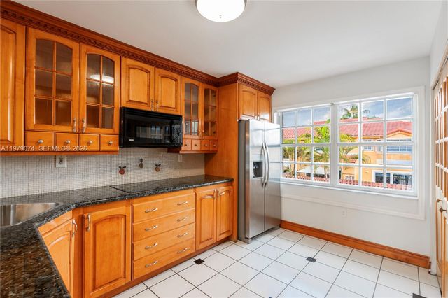 14260 SW 57th Ln 2-203, Miami, FL 33183