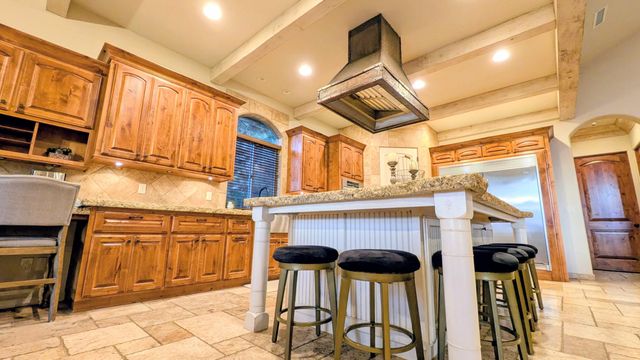 850 NE Tokay Heights, Grants Pass, OR 97526