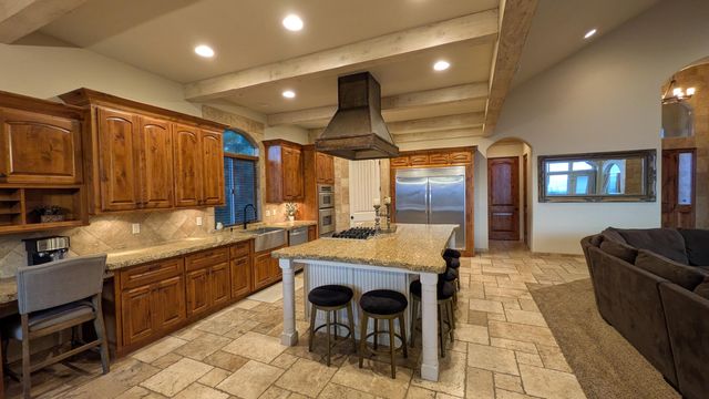 850 NE Tokay Heights, Grants Pass, OR 97526