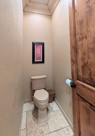 850 NE Tokay Heights, Grants Pass, OR 97526