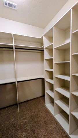 850 NE Tokay Heights, Grants Pass, OR 97526