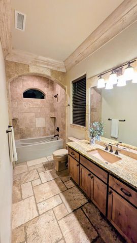 850 NE Tokay Heights, Grants Pass, OR 97526