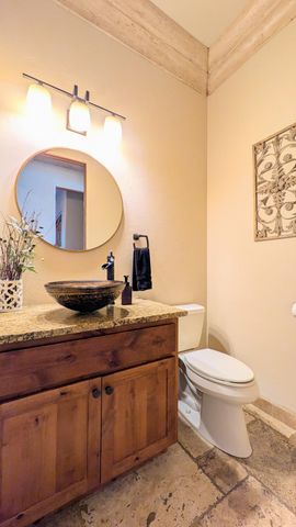 850 NE Tokay Heights, Grants Pass, OR 97526