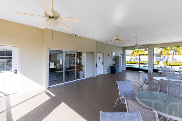 10842 WOODCHASE CIRCLE, Orlando, FL 32836