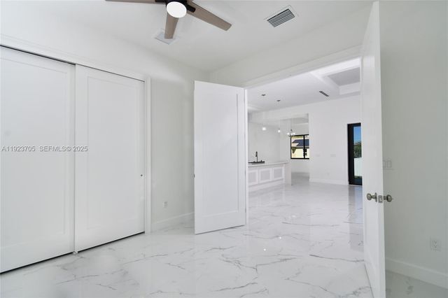 843 S Burns Ave S, Lehigh Acres, FL 33974