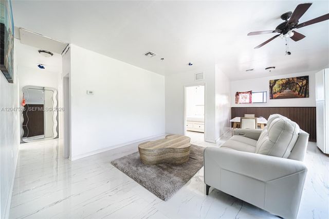 20200 NE 14th Avenue, Miami, FL 33179
