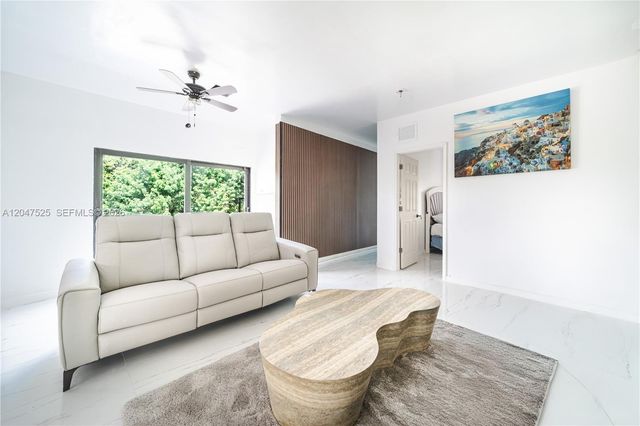 20200 NE 14th Avenue, Miami, FL 33179