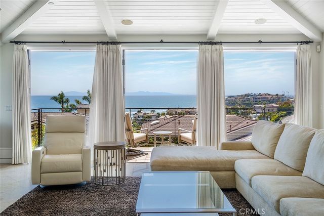 322 Emerald Bay, Laguna Beach, CA 92651