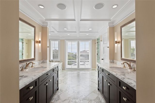 322 Emerald Bay, Laguna Beach, CA 92651