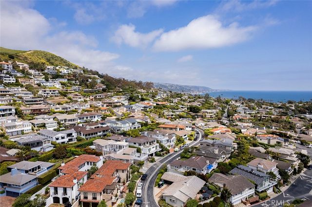 322 Emerald Bay, Laguna Beach, CA 92651