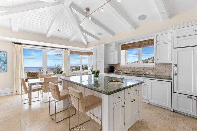 322 Emerald Bay, Laguna Beach, CA 92651